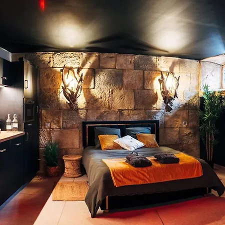 L'antre Du Desir Sauna *